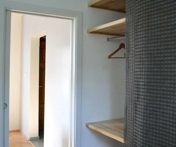شقة Central-modern-apartment