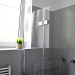Central-modern-apartment * 布拉格