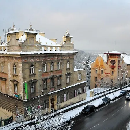 Central-modern-apartment Апартаменты *