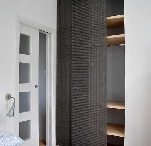 Central-modern-apartment